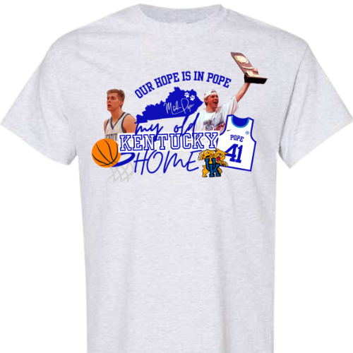 GILDAN SHORT SLEEVE HOPE IS IN POPE TSHIRT